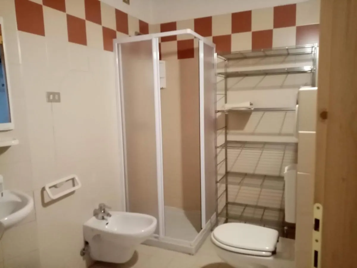Comodo alloggio con accesso diretto alle piste Santa Caterina Valfurva Appartamento
