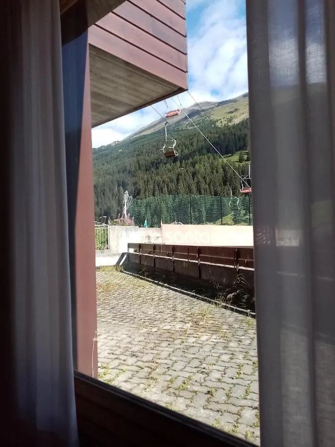 Comodo alloggio con accesso diretto alle piste Santa Caterina Valfurva
